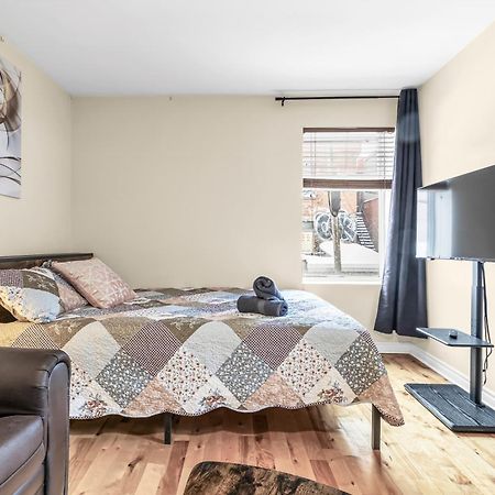 Beautiful 3-Bedrooms In Heart Of Plateau Mont-Royal Montréal Esterno foto