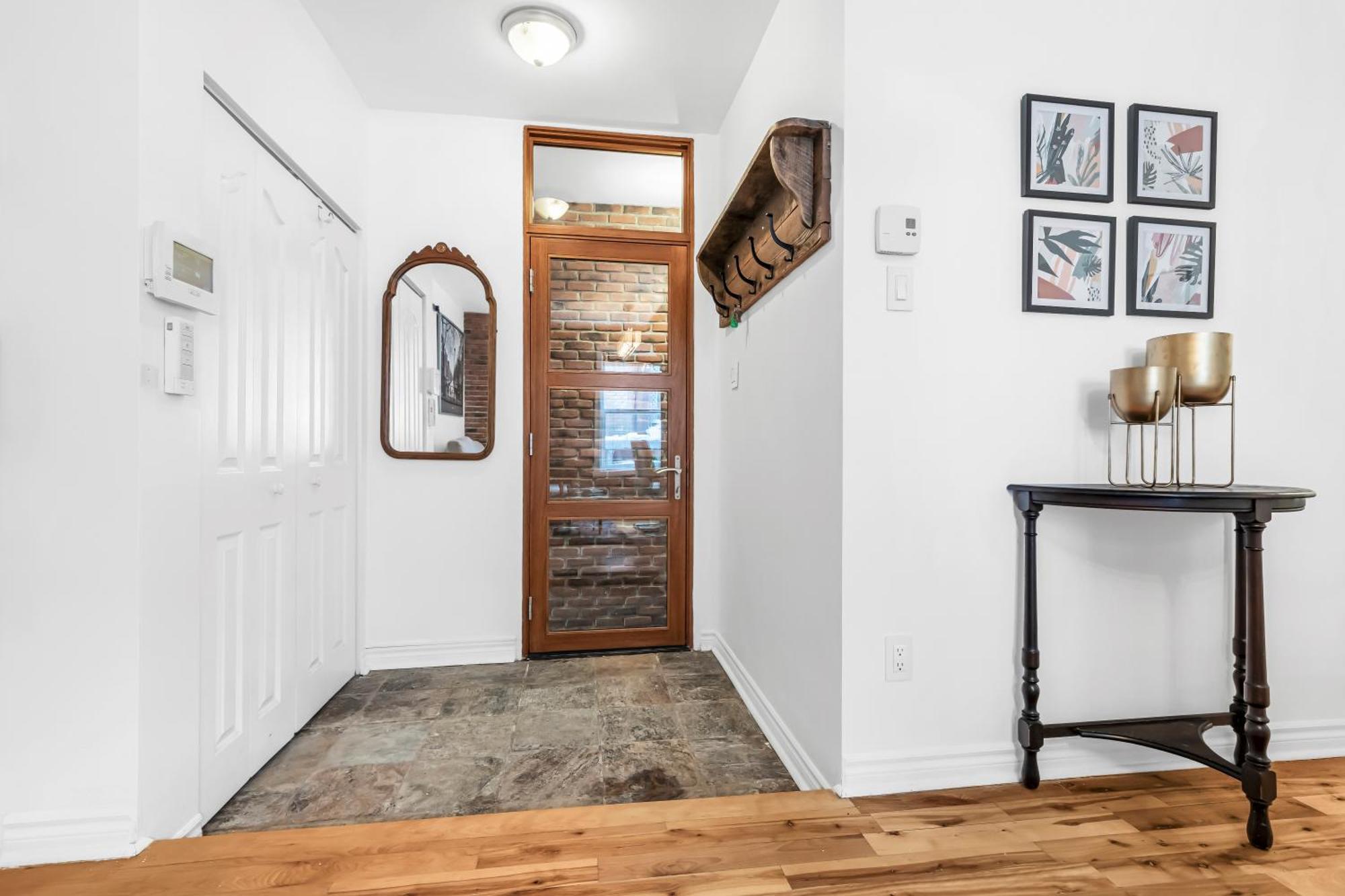 Beautiful 3-Bedrooms In Heart Of Plateau Mont-Royal Montréal Esterno foto