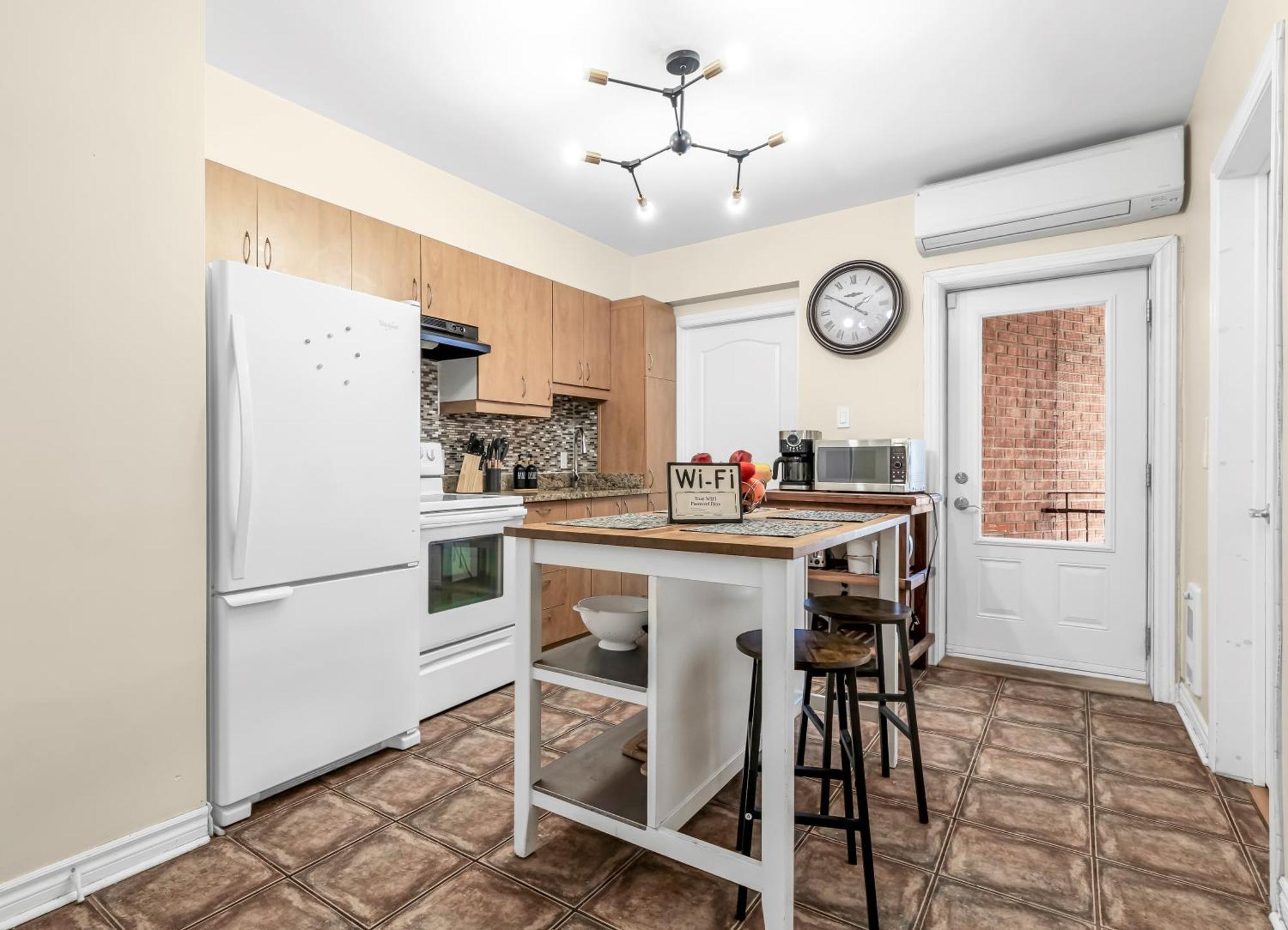 Beautiful 3-Bedrooms In Heart Of Plateau Mont-Royal Montréal Esterno foto