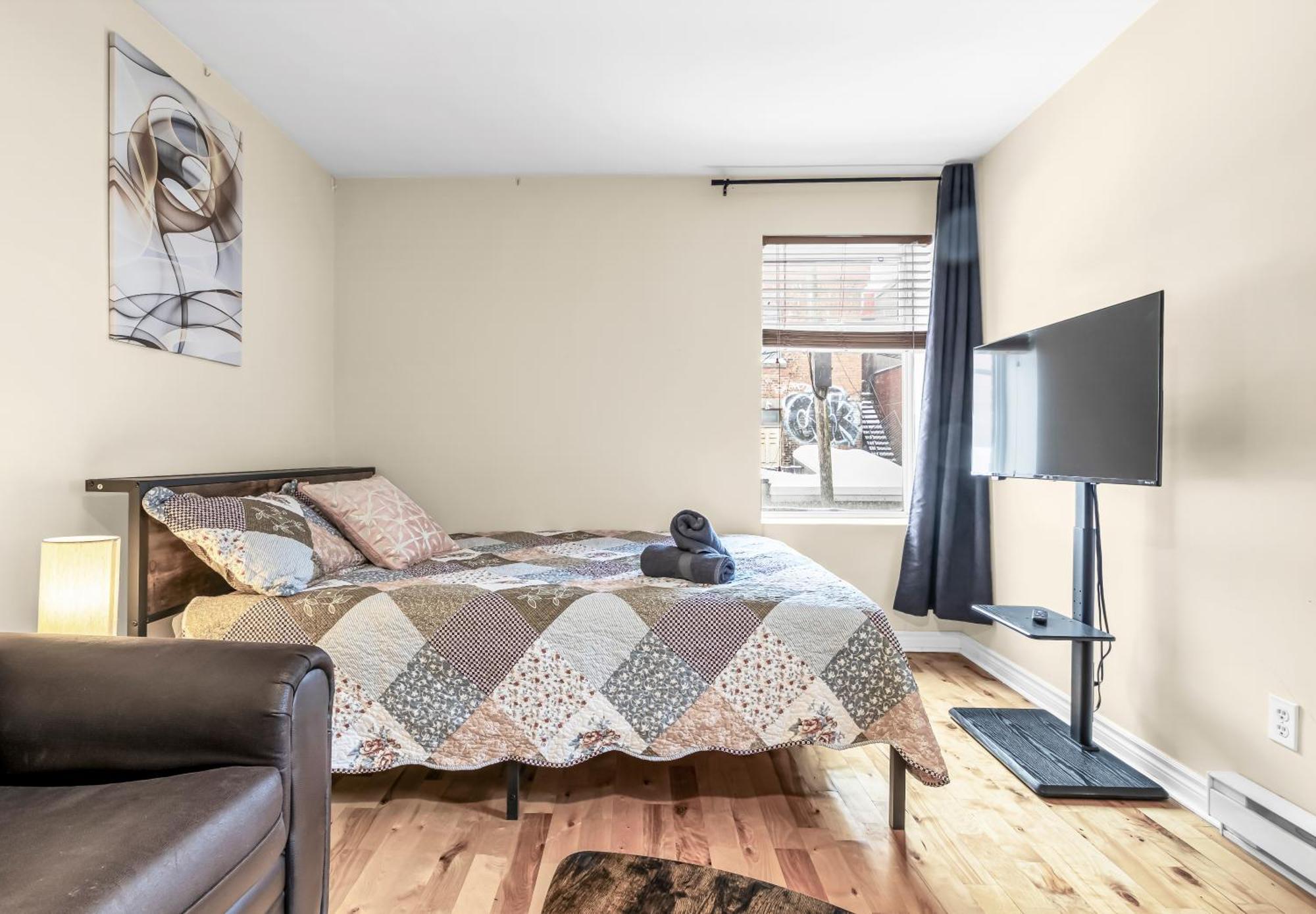 Beautiful 3-Bedrooms In Heart Of Plateau Mont-Royal Montréal Esterno foto