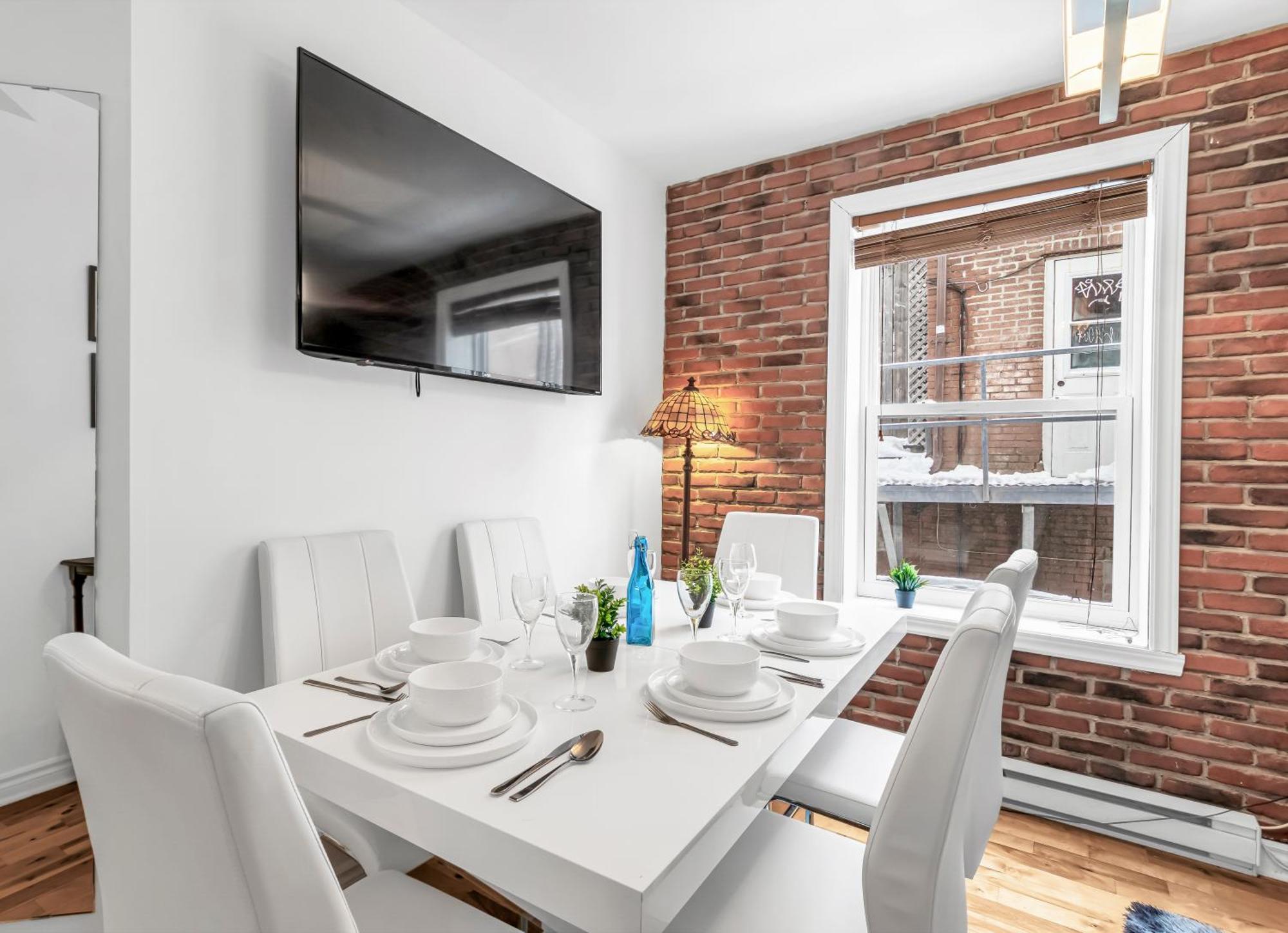 Beautiful 3-Bedrooms In Heart Of Plateau Mont-Royal Montréal Esterno foto