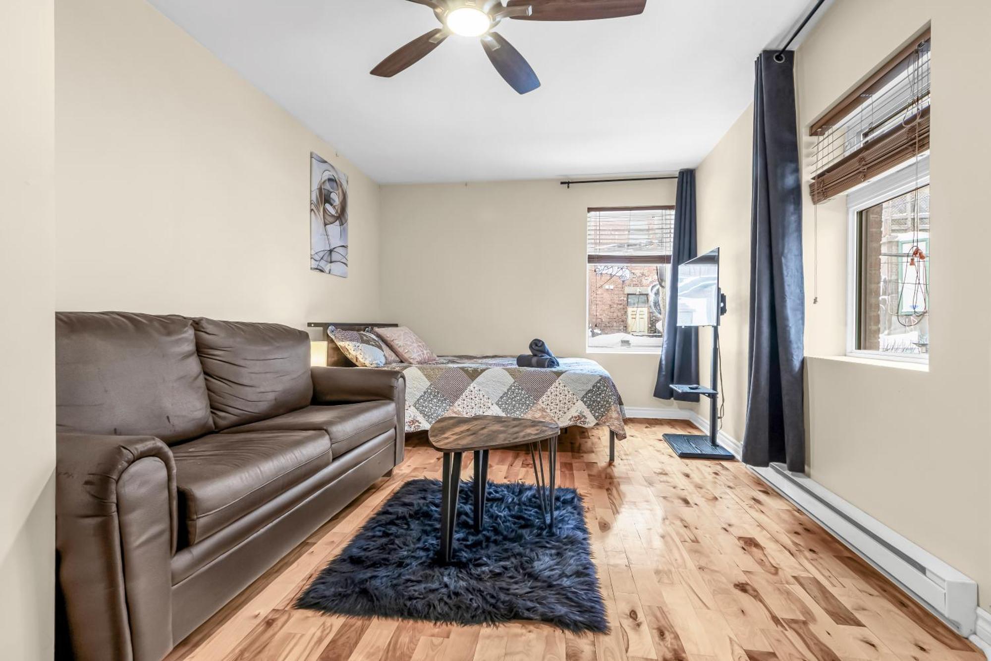 Beautiful 3-Bedrooms In Heart Of Plateau Mont-Royal Montréal Esterno foto