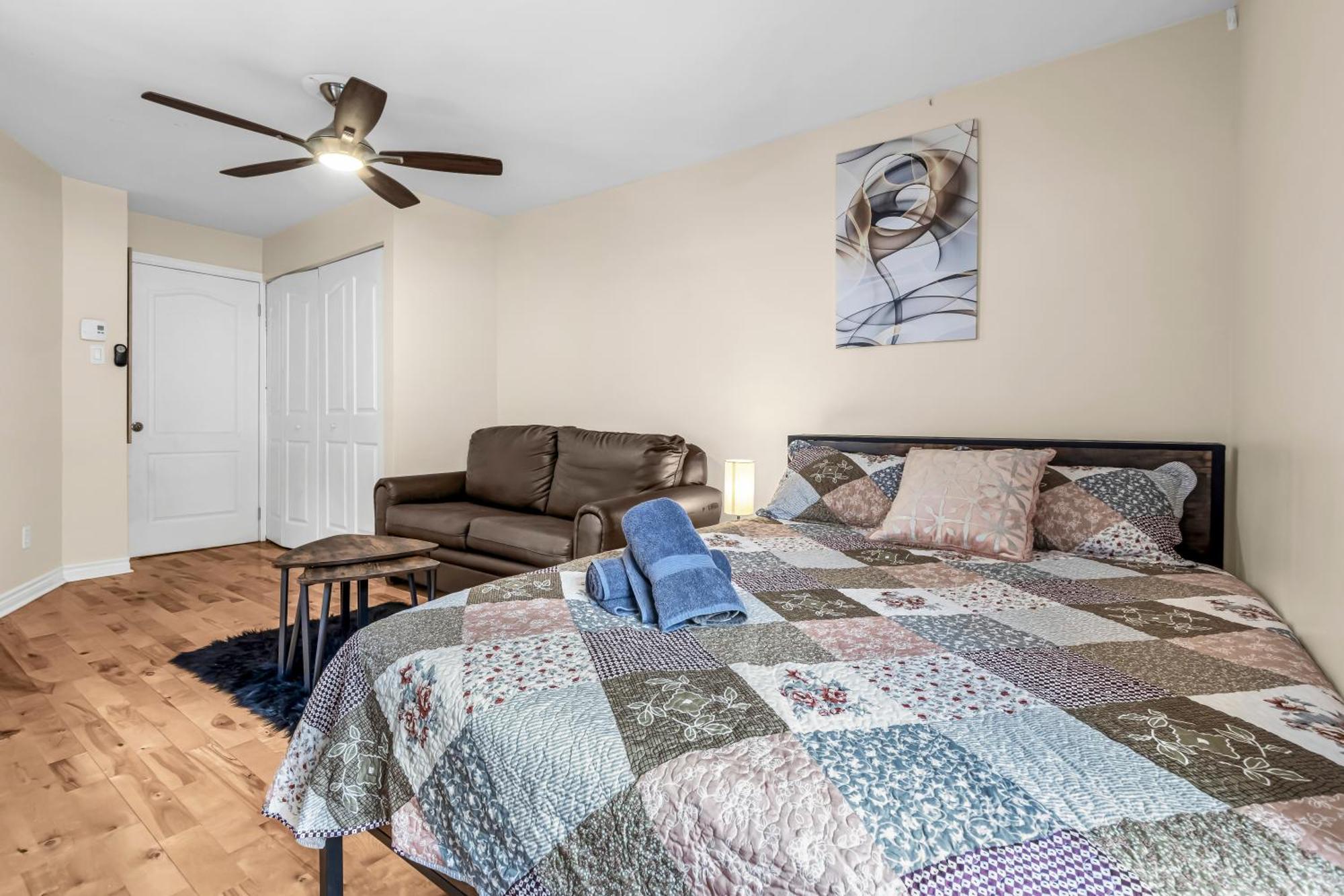 Beautiful 3-Bedrooms In Heart Of Plateau Mont-Royal Montréal Esterno foto